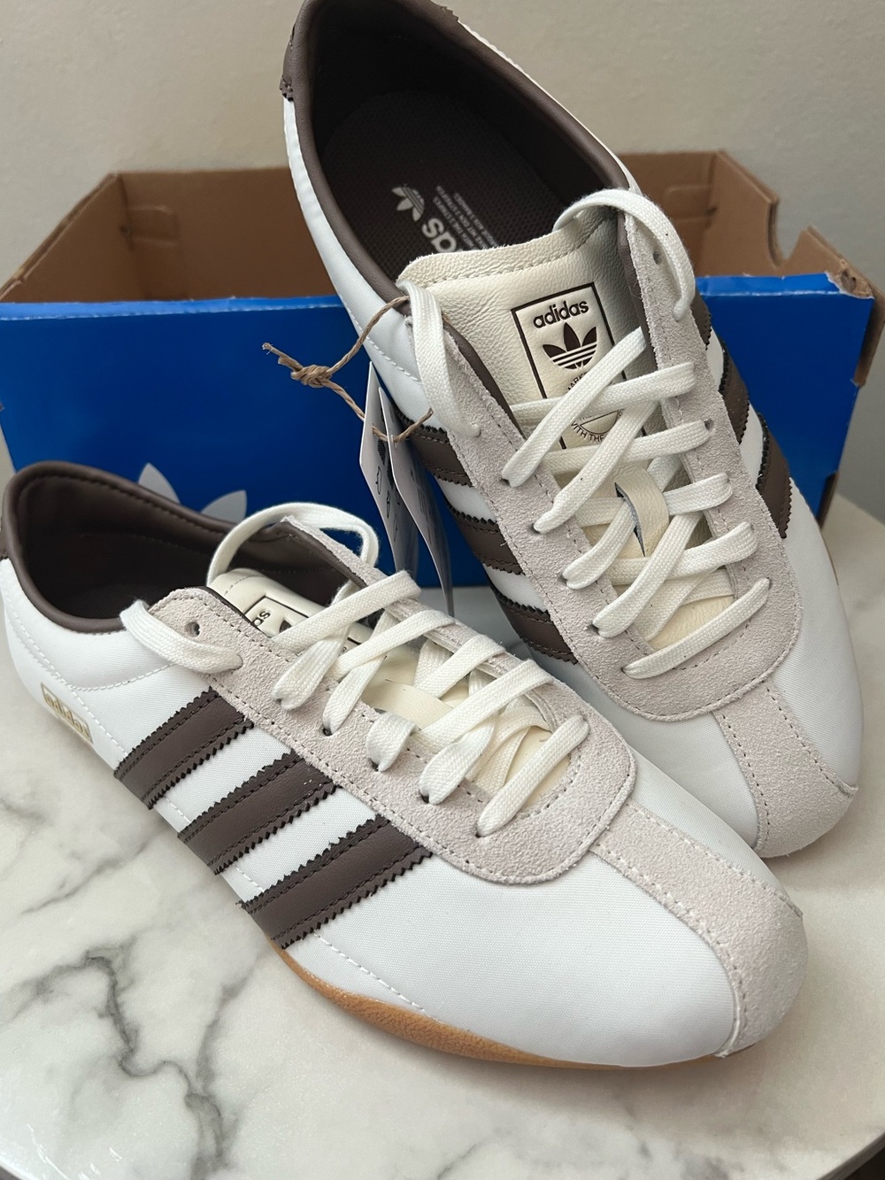 Adidas Tokyo W Women’s 6.5 Off White Brown Suede Gum Sole Sneakers NIB - Picture 9 of 13